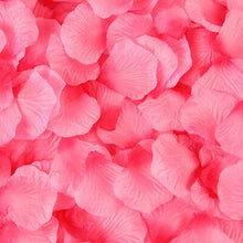 Load image into Gallery viewer, 2000 PCS Silk Rose Petals